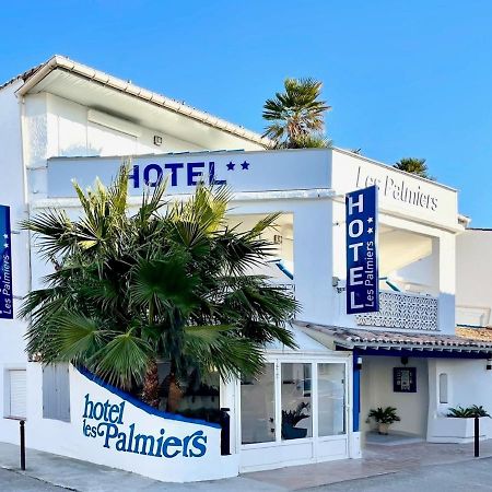 Hotel Les Palmiers En Camargue Saintes-Maries-de-la-Mer Exterior foto
