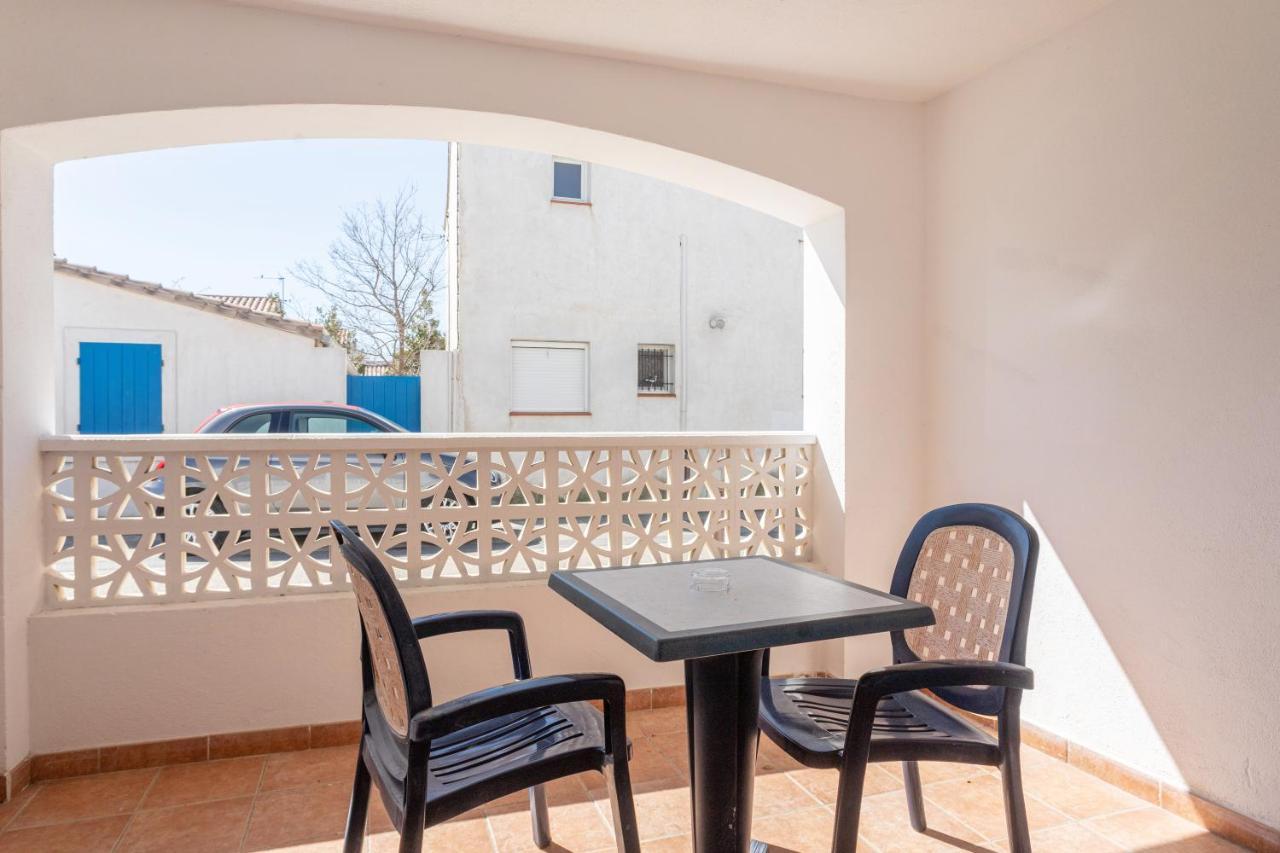 Hotel Les Palmiers En Camargue Saintes-Maries-de-la-Mer Exterior foto